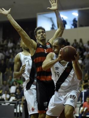 O primeiro jogo da final entre Vasco e Flamengo est marcado para 2 feira