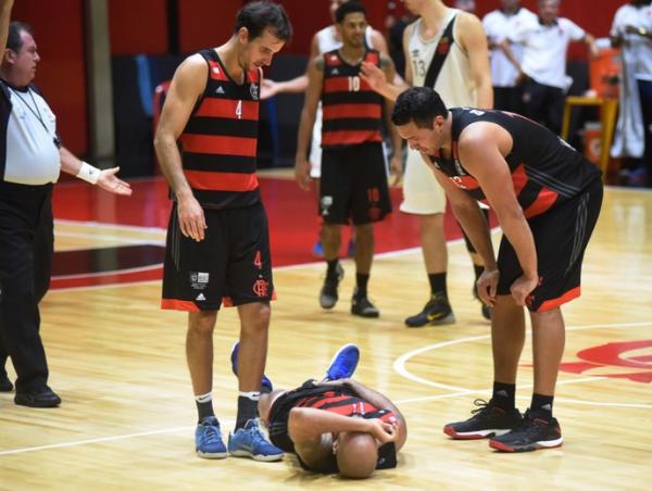 Marquinhos deu um susto no Flamengo no in�cio do �ltimo quarto