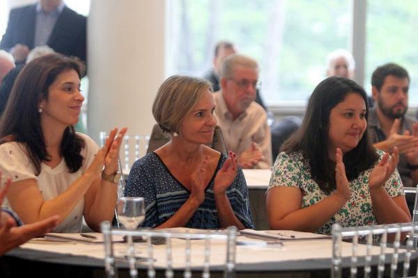 Marcela Azevedo, Maria Vitria e Suy Potikovitch representaram a Caixa Econmica Federal