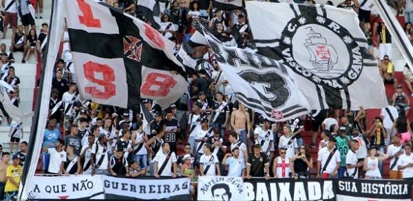 Organizadas do Vasco esto proibidas pela prpria diretoria do clube de entrar com materiais