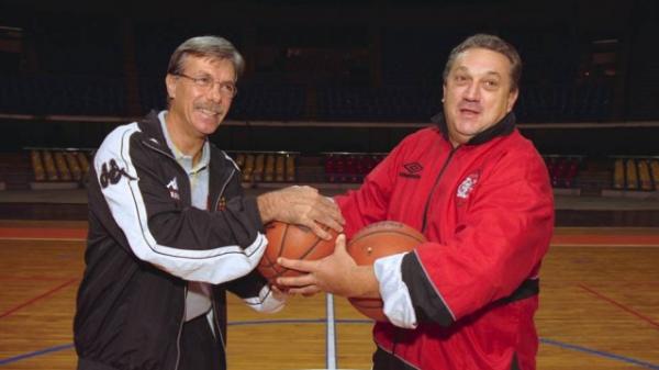 Hlio Rubens e Cludio Mortari comandaram Vasco e Flamengo, respectivamente, na deciso do Brasileiro de 2000