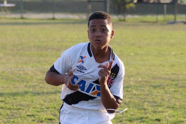 Juan Batata marcou na goleada do Sub-13