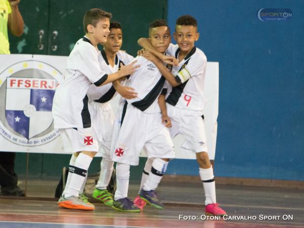 Vasco quer seguir no topo do Rio de Janeiro na categoria sub-09