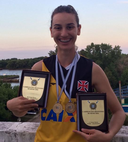 Yanka Britto  destaque no remo vascano