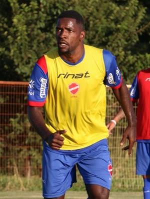 De sada do Vila, Victor Bolt despertou o interesse do rival e espera o Vasco