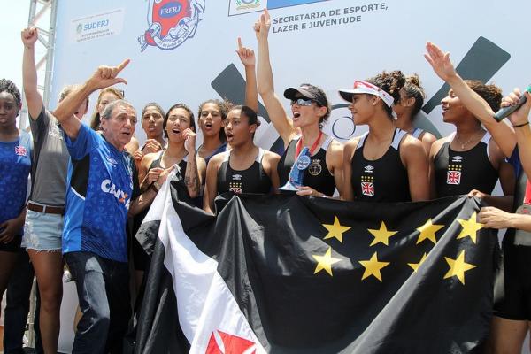 Remo feminino do Vasco homenageou Fabiana Beltrame