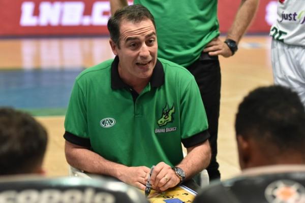 Tcnico do Bauru nos dias de hoje, Demtrius vestiu o uniforme vascano ao longo de trs anos e foi muito vitorioso