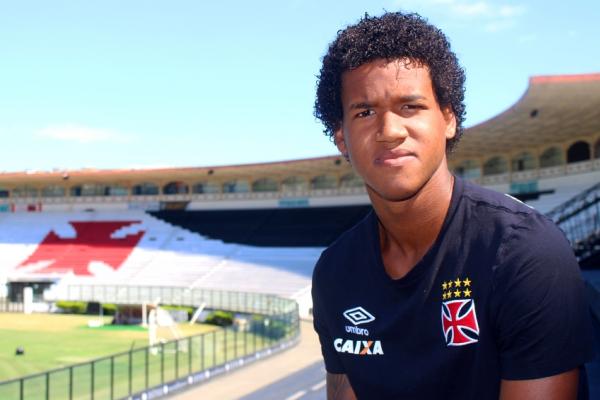 Alan projeta um 2017 vitorioso em So Janurio