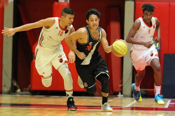 Thiago Franco puxa contra-ataque cruzmaltino