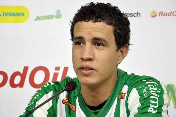 Roberson marcou 13 gols em 2016