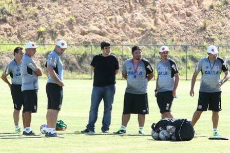 Assim que o pai assumiu a presidncia, Euriquinho se aproximou do futebol profissional