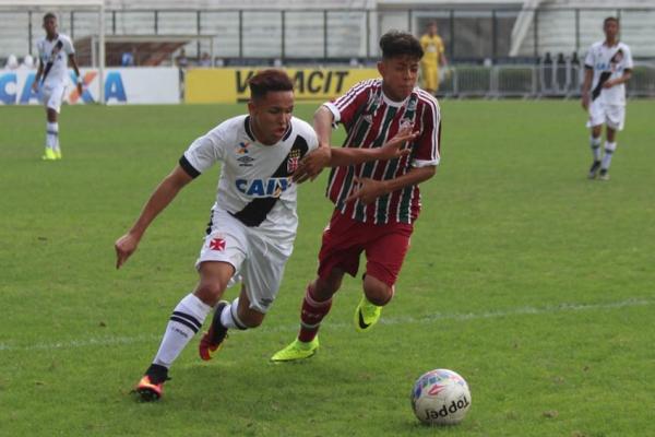 Marlon  uma das grandes promessas da base vascana