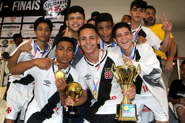 Vasco foi campeo estadual sub-13 em cima do rival Flamengo
