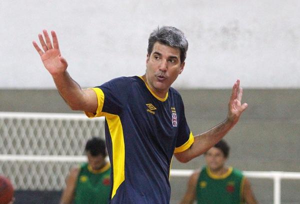 Ded Barbosa assumiu o Vasco no incio da semana