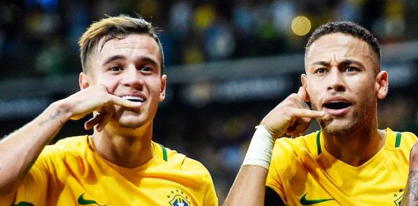 Coutinho foi artilheiro do ano pela Seleo e desbancou Neymar, vencedor nos ltimos dois anos