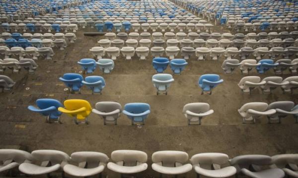 Sete mil cadeiras esto faltando no Maracan