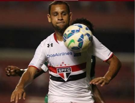 Carlinhos no est nos planos do So Paulo