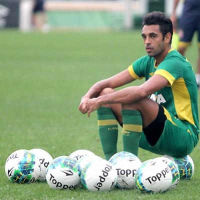 Junior Dutra interessa ao Ava e pode deixar o Vasco