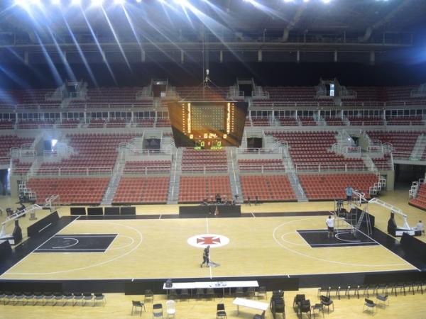 Arena da Barra recebe ltimos retoques para o clssico Vasco x Flamengo