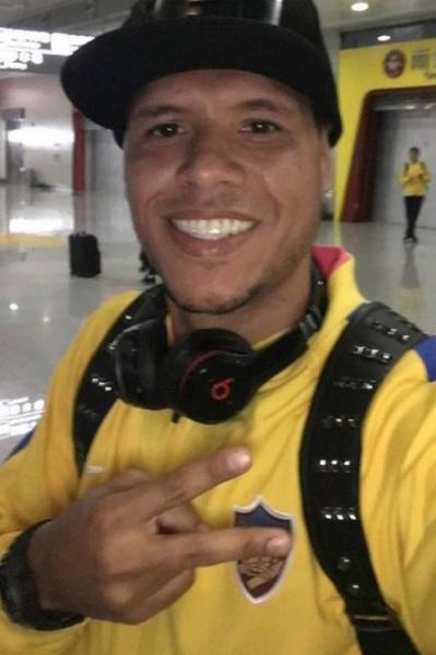 Luis Fabiano negocia a resciso de contrato com o Tianjin