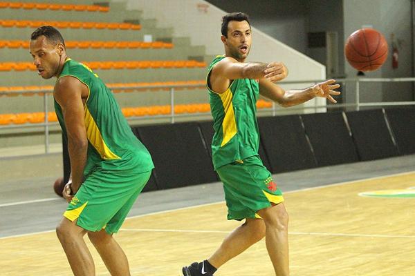 Hlio durante trabalho nesta noite