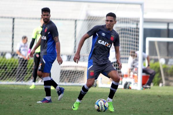 Gilberto quer Vasco tranquilo no sbado