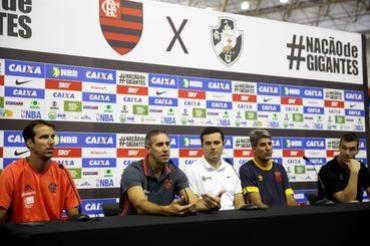Coletiva de imprensa na Arena Amadeu Teixeira, em Manaus
