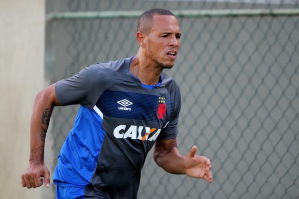 Luis Fabiano far sua estreia contra o Maca