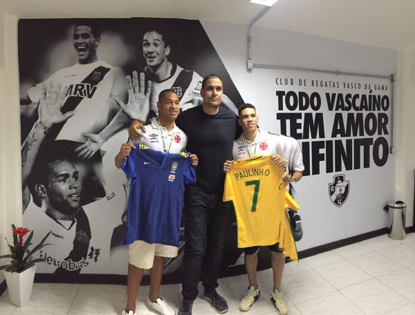 Luco e Paulinho ao lado de lvaro Miranda no CAPRRES/Base