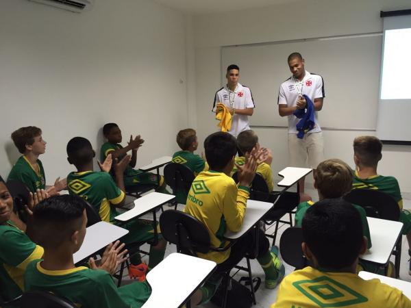 Paulinho e Luco do conselhos para jovens da categoria mirim