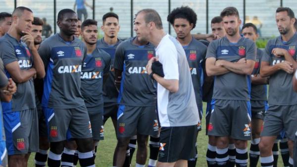 Milton Mendes tenta estrear com vitria pelo Vasco