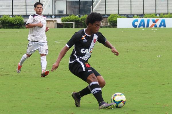 Sergipe foi autor de um dos dois gols do Vasco contra o So Cristvo