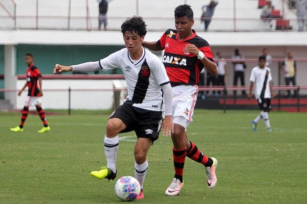 Roger disputar a Copa Next pelo time sub-17