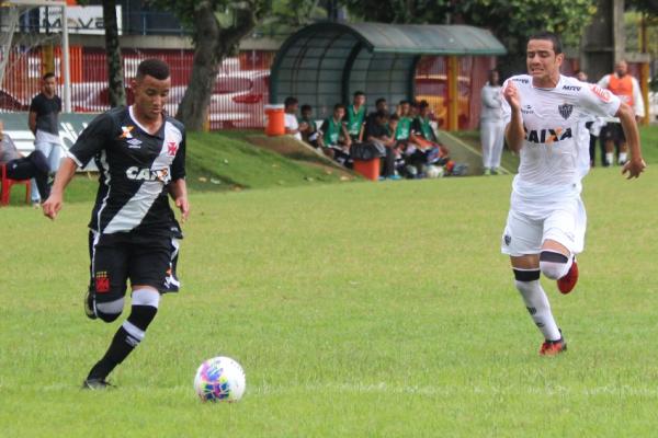Gustavo Henrique infernizou a defesa do Atltico Mineiro