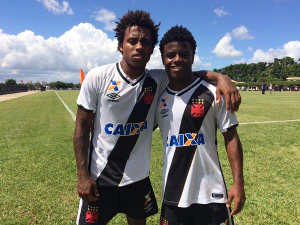 Paulo Vitor e Robinho marcaram os gols da vitria