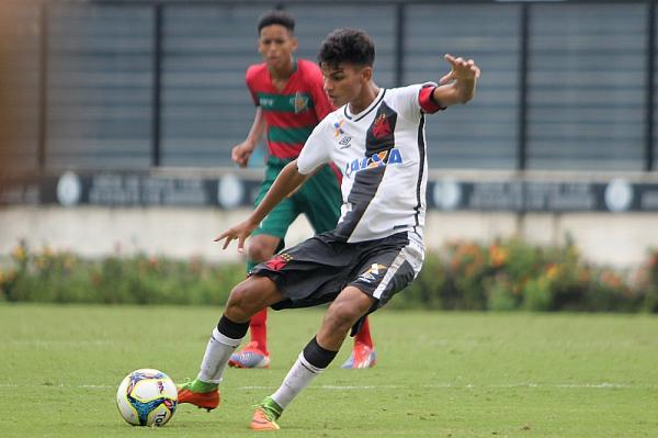 Joo fez mais uma boa partida no Campeonato Estadual