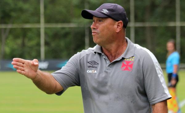 Marcus Alexandre orienta time no empate com o Tigres