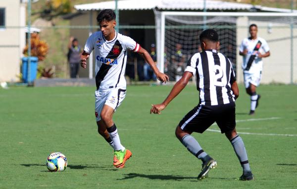 Joo Vitor Souza teve mais uma atuao segura