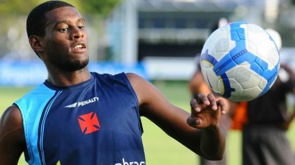 Ernani chegou ao Vasco em 2009: Adorei jogar l. Foi uma experincia fantstica.