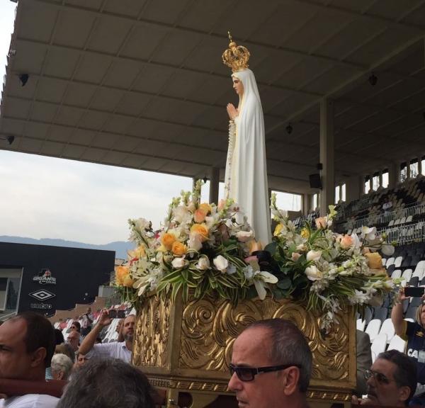 Foi a primeira vez que a peregrinao de Nossa Senhora de Ftima passou em So Janurio