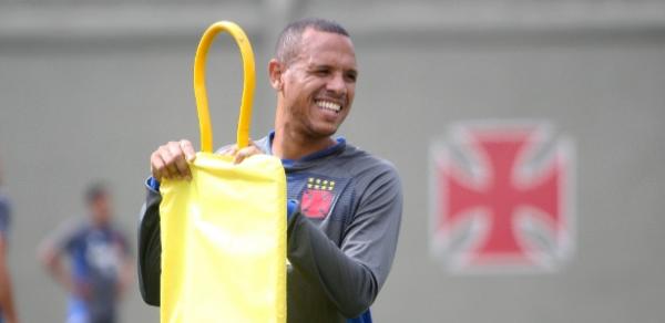 Luís Fabiano será a esperança de gols do Vasco contra o Palmeiras em São Paulo