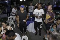 Dodô e Kleber sambam. Atrás, o goleiro Sérgio