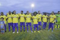 Da esquerda para direita: Marcelinho, Kleber, Fabiano, Djair, Toninho Carlos, Edilson, um convidado, Beto, Dodô e Sérgio