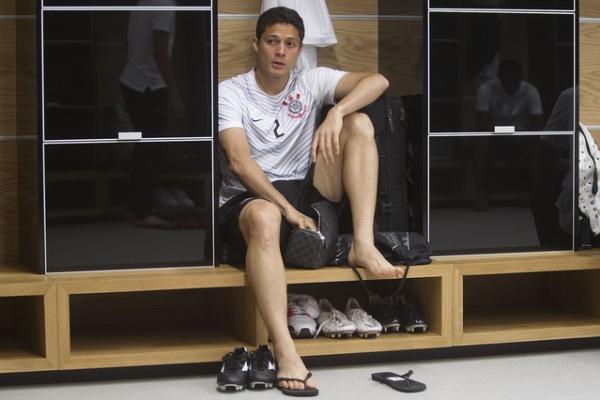 Anderson Martins fez 21 jogos pelo Corinthians, em 2014