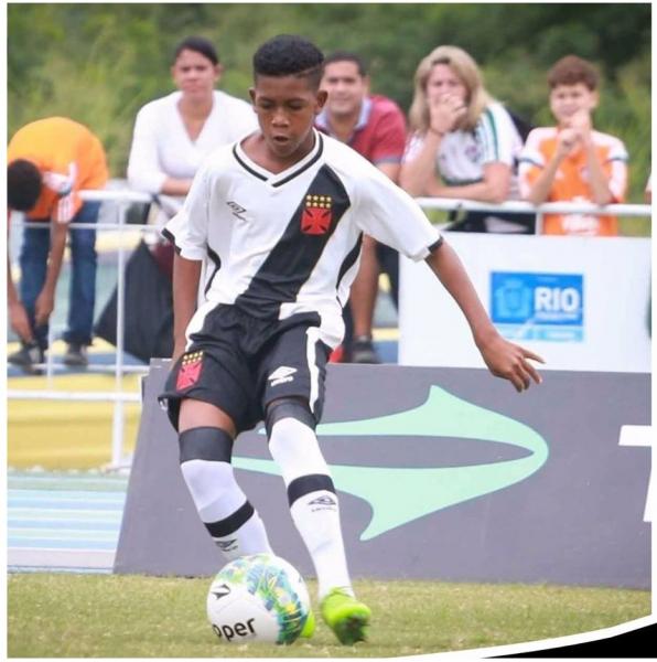 Rayan brilhou na goleada do sub-11