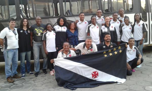 Delegação vascaína rumo ao Troféu Brasil