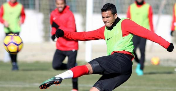 Último time de Ramon foi o Antalyaspor, da Turquia