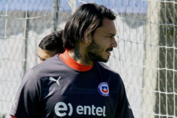 Ex-Vasco, Pinilla teve seu imóvel assaltado em Santiago