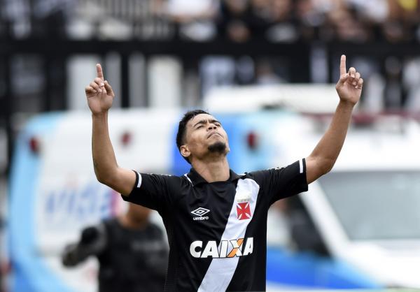 Pikachu tem 9 gols com a camisa do Vasco
