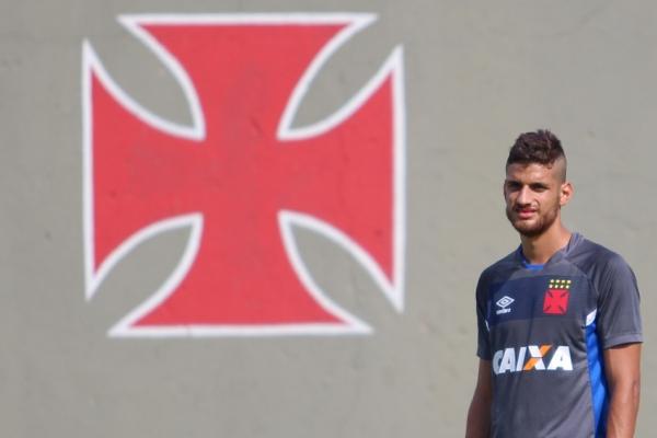 Guilherme Costa foi autor do quarto gol no triunfo sobre o Vitória no Barradão